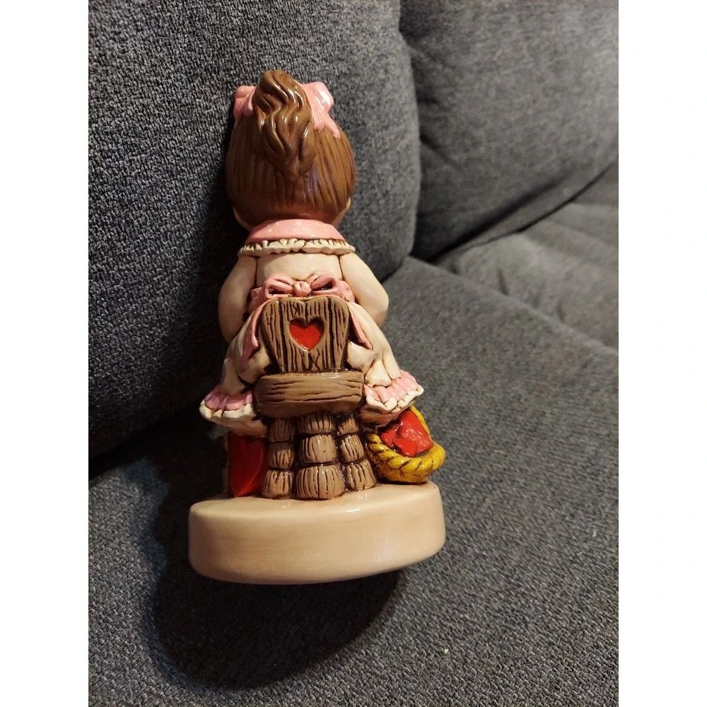 Be My Valentine Ceramic Figurine Girl Sitting Chair‎ Hearts Scissors Valentine